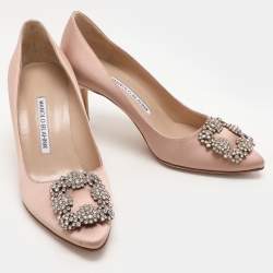 Pre Owned Manolo Blahnik Beige Satin Hangisi Pumps Size 37