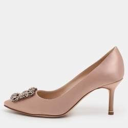 Pre Owned Manolo Blahnik Beige Satin Hangisi Pumps Size 37