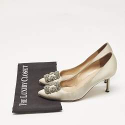 Pre Owned Manolo Blahnik Grey Satin Hangisi Crystal Embellished Pumps Size 39