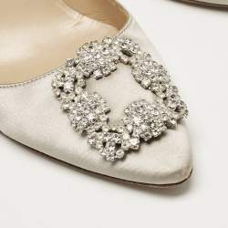 Pre Owned Manolo Blahnik Grey Satin Hangisi Crystal Embellished Pumps Size 39