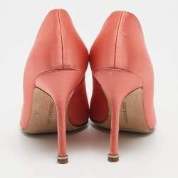 Manolo Blahnik Pink Satin Hangisi Pumps Size 36