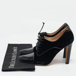 Manolo Blahnik Black Velvet and Patent Leather Lace Up Derby Pumps Size 41