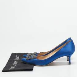 Manolo Blahnik Navy Blue Satin Hangisi Pumps Size 41