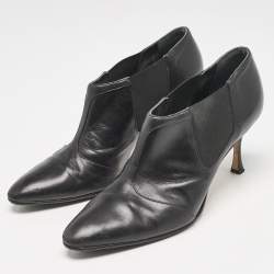 Manolo Blahnik Black Leather Pointed Toe Ankle Length Boots Size 41.5