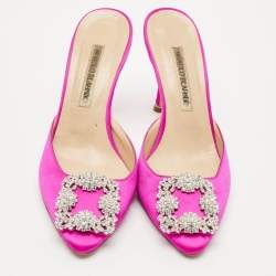 Pre Owned صندل مولز مانولو بلانيك هانغيسي ساتان وردي مقاس 36