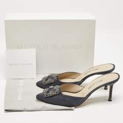 Pre Owned Manolo Blahnik Grey Satin Hangisi Pointed-Toe Mules Size 39