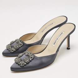 Pre Owned Manolo Blahnik Grey Satin Hangisi Pointed-Toe Mules Size 39