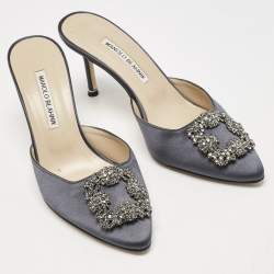 Pre Owned Manolo Blahnik Grey Satin Hangisi Pointed-Toe Mules Size 39