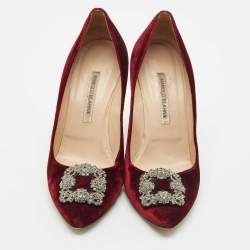Manolo Blahnik Burgundy Velvet Hangisi Crystal Embellished Pumps Size 41