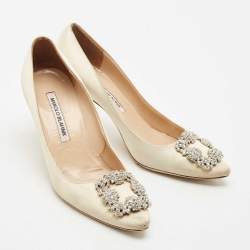 Manolo Blahnik Cream Satin Hangisi Pumps Size 37.5