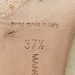 Manolo Blahnik Cream Satin Hangisi Pumps Size 37.5