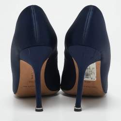 Manolo Blahnik Blue Satin Hangisi Embellished Pumps Size 39.5