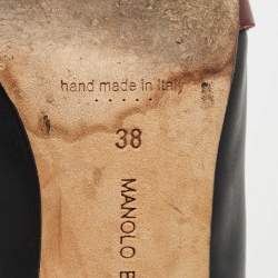 Pre Owned Manolo Blahnik Black/Burgundy Leather Cajada Pointed Toe Pumps Size 38