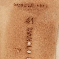 Pre Owned Manolo Blahnik Beige Satin Hangisi Crystal Embellished Pumps Size 41