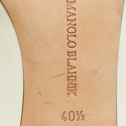 Pre Owned Manolo Blahnik Off White/Navy Blue Patent Leather Pointed Toe Pumps Size 40.5