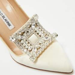 Pre Owned Manolo Blahnik Cream Satin Crystal Embellished Borlak Pumps Size 34
