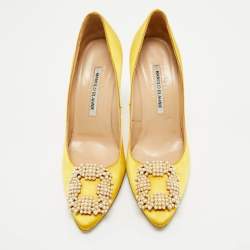 Pre Owned Manolo Blahnik Yellow Satin Hangisi Pumps Size 38