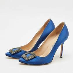Pre Owned Manolo Blahnik Blue Satin Hangisi Crystal Embellished Pumps Size 38.5