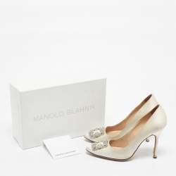 Pre Owned Manolo Blahnik Ivory Satin Hangisi Pumps Size 39.5