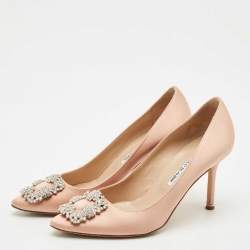 Pre Owned Manolo Blahnik Peach Satin Hangisi Pumps Size 39