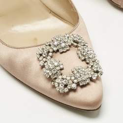 Pre Owned Manolo Blahnik Beige Satin Hangisi Pumps Size 42