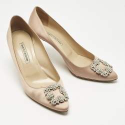 Pre Owned Manolo Blahnik Beige Satin Hangisi Pumps Size 42