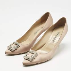 Pre Owned Manolo Blahnik Beige Satin Hangisi Pumps Size 42