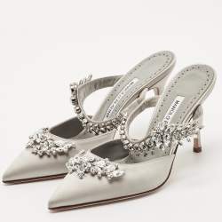 Pre Owned Manolo Blahnik Grey Satin Crystal Embellished Lurum Mules Size 36