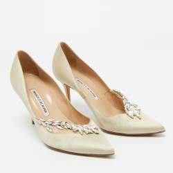 Pre Owned Manolo Blahnik Grey Satin Jewel Nadira Pointed Toe Pumps Size 38.5