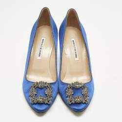 Pre Owned Manolo Blahnik Blue Satin Hangisi Crystal Embellished Pumps Size 39