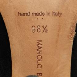 مملوكة مسبقًا حذاء كعب عالي مانولو بلانيك "هان�غيسي" ساتان ودانتيل أسود مزخرف كريستال مقاس 40