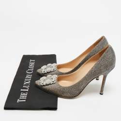 مملوكة مسبقًا Manolo Blahnik Gold Metallic Lurex Fabric Hangisi Pumps Size 38.5