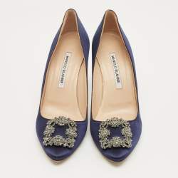 Pre Owned Manolo Blahnik Navy Blue Satin Hangisi Crystal Embellished Pumps Size 38.5
