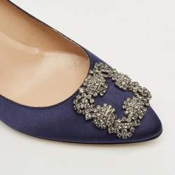 Pre Owned Manolo Blahnik Navy Blue Satin Hangisi Pumps Size 39.5