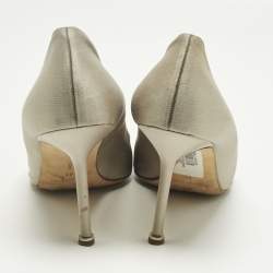 Pre Owned Manolo Blahnik Grey Satin Hangisi Pumps Size 41