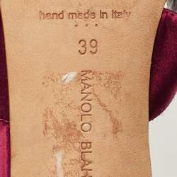 مملوكة مسبقًا Manolo Blahnik Gable Size 39 Burgundy Satin Slide Sandals
