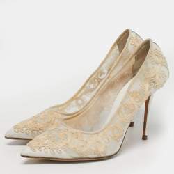 مملوكة مسبقًا Manolo Blahnik Salola Size 35.5 White Mesh Pumps