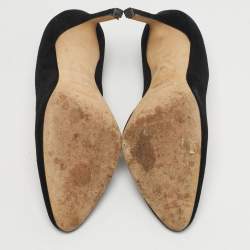 مملوكة مسبقًا Manolo Blahnik Putre Size 36.5 Black Suede Pumps