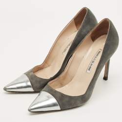 مملوكة مسبقًا Manolo Blahnik Bipunta Size 39 Grey Patent Leather and Suede Pumps