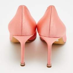 مملوكة مسبقًا حذاء كعب عالي مانولو بلانيك هانقيسي ساتان زهري مقاس 40