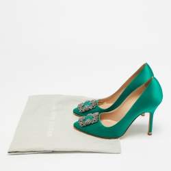 مملوكة مسبقًا Manolo Blahnik Hangisi Size 35.5 Green Satin Pumps
