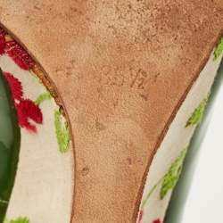 مملوكة مسبقًا صندل مانولو بلانيك جلد لامع أخضر بكعب عريض مقاس 36.5