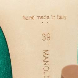 Pre Owned Manolo Blahnik Hangisi Size 39 Green Satin Pumps