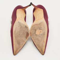 Pre Owned حذاء كعب عالي مانولو بلانيك ناديرا مزخرف كريستال ساتان خمري مقاس 37