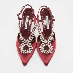 Pre Owned  صندل مانولو بلانيك لوروم ساتان لامع مزين بالكريستال عنابي مقاس 38.5