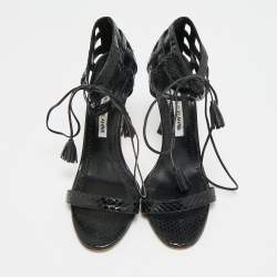 مملوكة مسبقًا Manolo Blahnik Size 39 Black Python Leather Ankle Strap Sandals