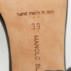 مملوكة مسبقًا Manolo Blahnik Size 39 Black Python Leather Ankle Strap Sandals