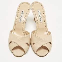 Pre Owned Manolo Blahnik Mumbimu Size 39 Beige Suede Slide Sandals