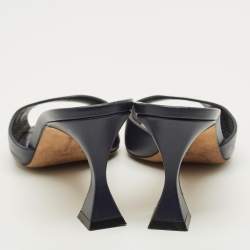 مملوكة مسبقًا Manolo Blahnik Jadarona Size 39 Navy Blue Leather Mules