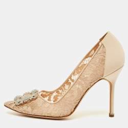 Pre Owned Manolo Blahnik Hangisi Size 41 Beige Lace and Satin Pumps
